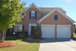 10828 Fountaingrove Dr, Charlotte, NC 28262