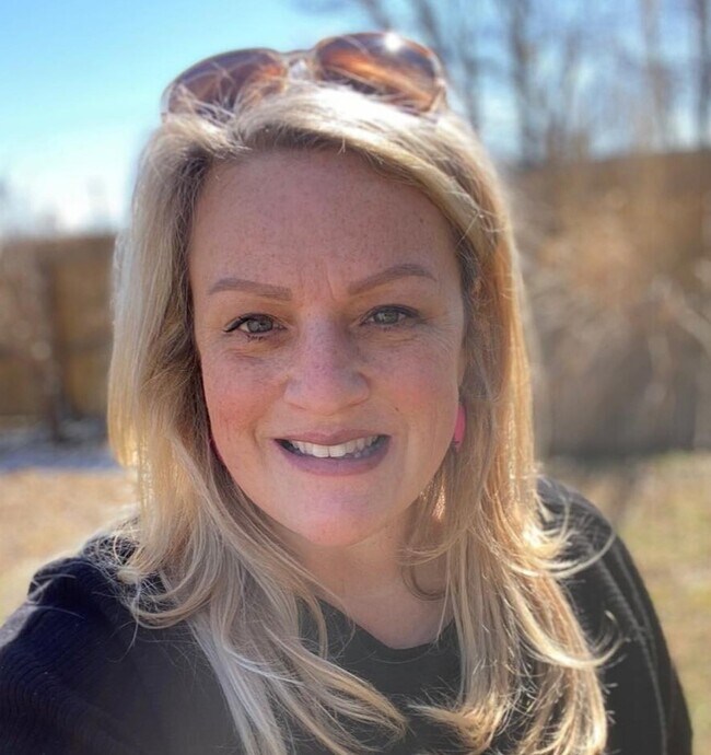 Shelly Warren