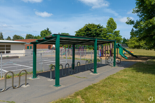 Students can ride their bikes to Lewis Elementary on SE Evergreen St in Portland.