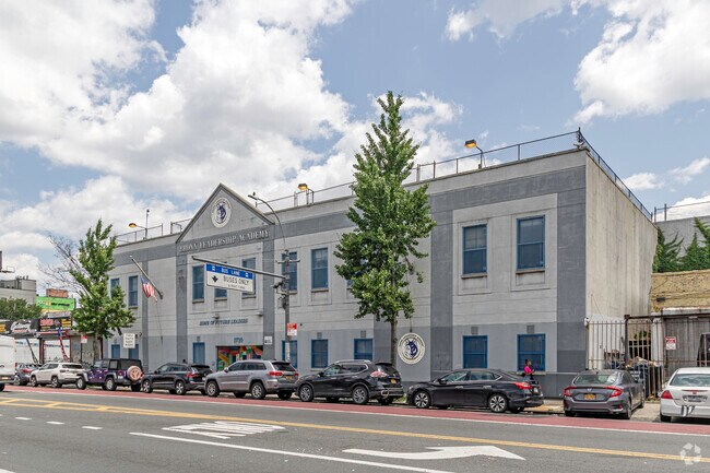 The Bronx Leadership Academy High School in Mt Eden receives a C-plus and offers a focus on careers in law.