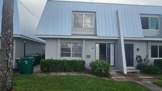 4903 Catalina Dr, Naples, FL 34112