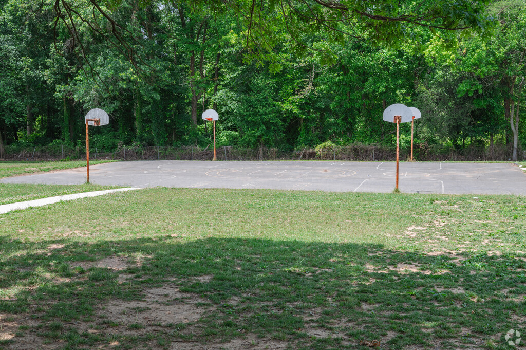 Basketball courts at Lamont Elementary School in New Carrollton.