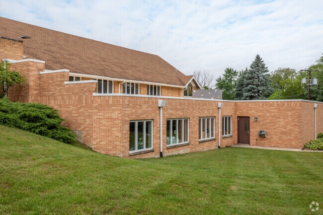 Downers Grove Adventist School serves grades PK-8.