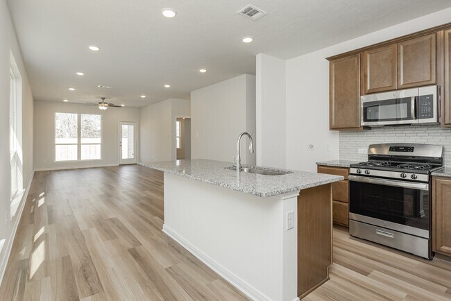 15288 Still Water Meadow Loop, College Station, TX 77845 - photo 5