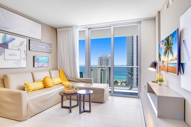 4112 Jimmy Buffett Mem Hwy unit ID1227205P, Hollywood, FL 33019 - photo 7