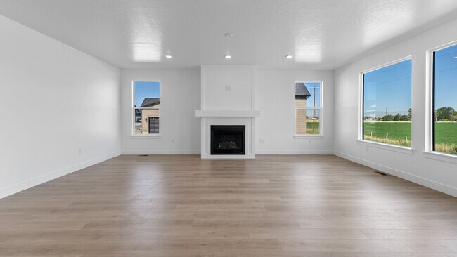 1586 E 920 N, Salem, UT 84653 - photo 7