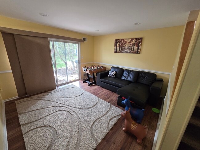 262 Hedgerow Rd, Bridgewater, NJ 08807 - photo 7