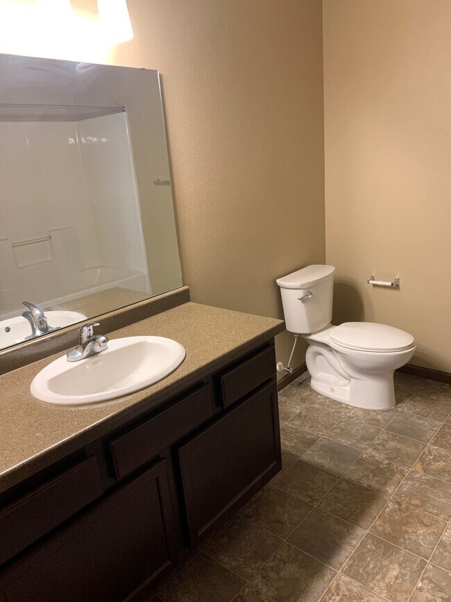 The Landings, Mandan, ND 58554 - photo 7