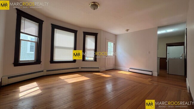 46 Sunset Rd unit 1, Somerville, MA 02144 - photo 4