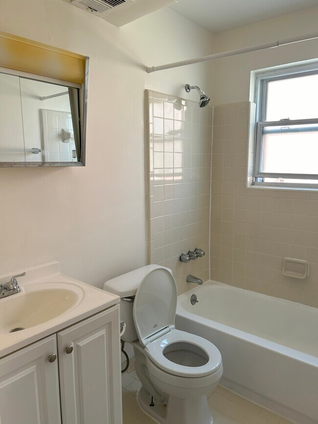 2503 Hermitage Way unit 1, Louisville, KY 40242 - photo 7