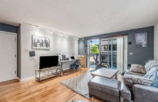 1336 Logan St Unit 304, Denver, CO 80203