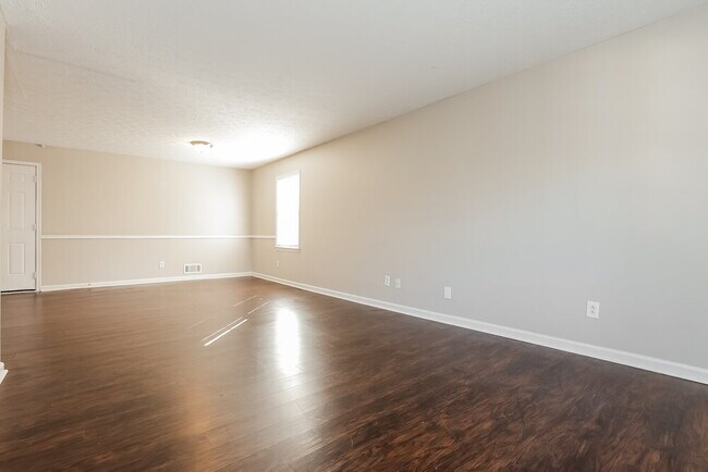 4711 Pebble Ct, Buford, GA 30518 - photo 5