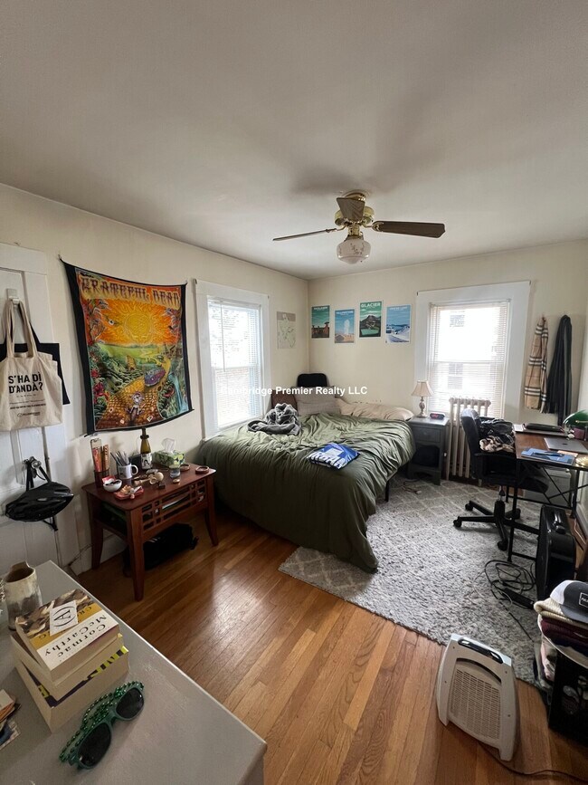 28A Cherry St unit 2, Somerville, MA 02144 - photo 6