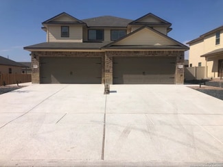 1500 Lucille St Unit A, Seguin, TX 78155