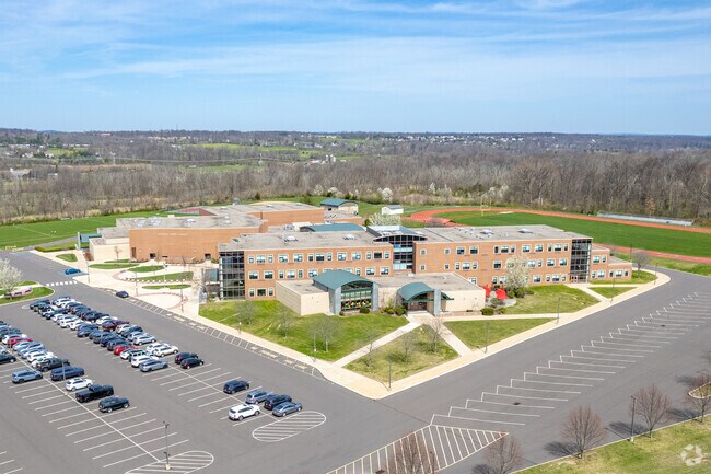 Tohickon Middle School helps students build academic and problem-solving skills.