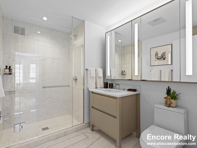 390 Harrison Ave unit 521, Boston, MA 02118 - photo 6