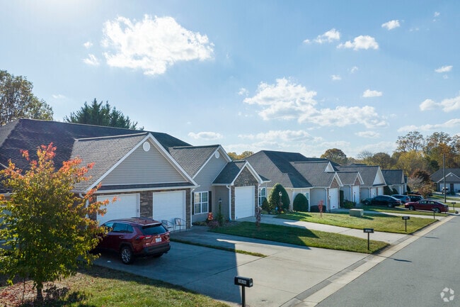 Hootstown has plenty of condos on well-kept streets to choose from.