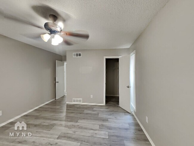 5607 Maple Tree Dr, Memphis, TN 38115 - photo 6