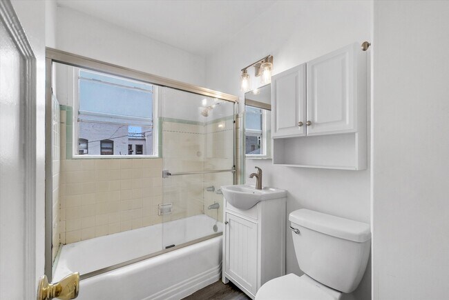 122 Elm Ave unit 10, Long Beach, CA 90802 - photo 2