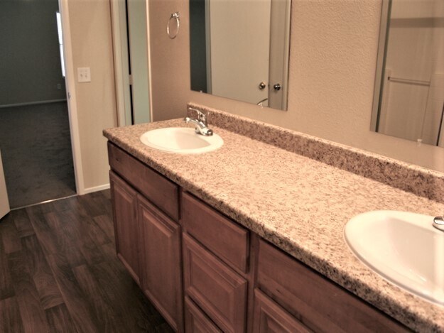 11669 Elianto St, Las Vegas, NV 89183 - photo 6