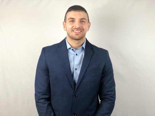 Agent Photo