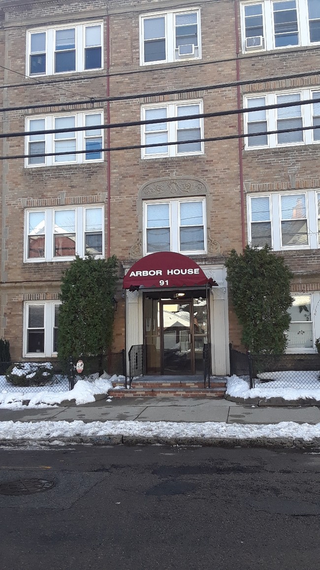95 Nichols St Unit 2 bedroom, Everett, MA 02149