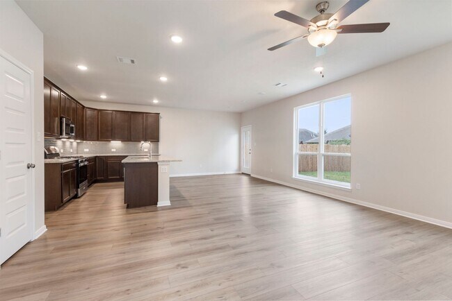 15269 Still Water Meadow Loop, College Station, TX 77845 - photo 5