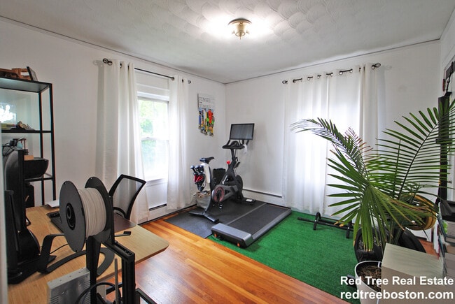 841 Fellsway W, Medford, MA 02155 - photo 7