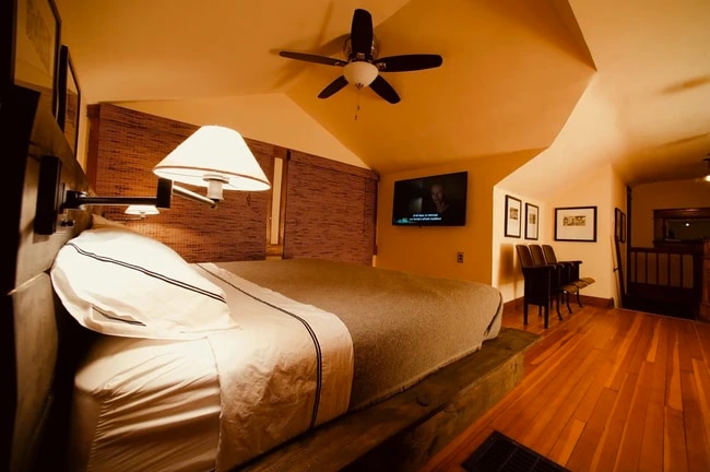 620 E 1st St, Bloomington, IN 47401 - photo 3