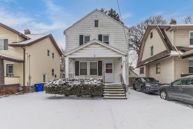 2045 Mansfield Rd, Toledo, OH 43613 - photo 1