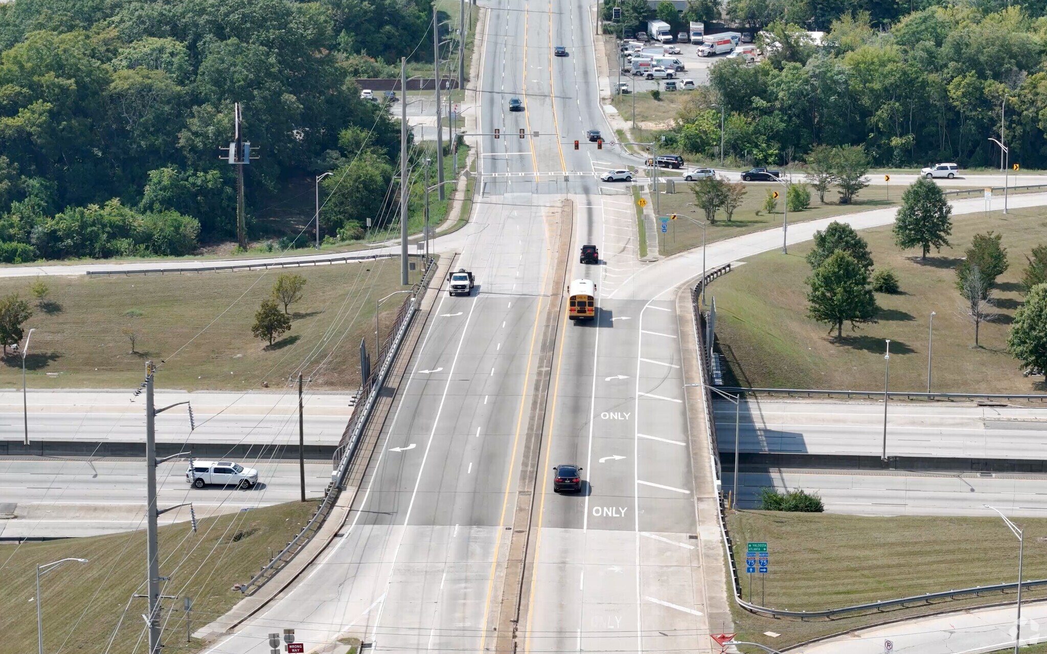 I-75 has easy access to the Vineville Historic District neighborhood.