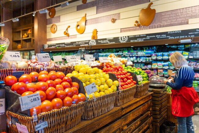 From farm to table—shop at Barons Market near The Colony.
