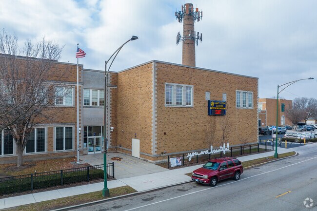 Lyon Elementary School serves Belmont Central and has a highly diverse student population.