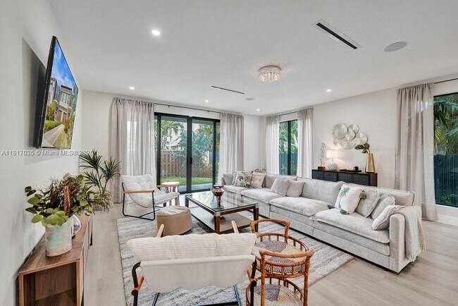 1101 NE 16th Terrace, Fort Lauderdale, FL 33304 - photo 7