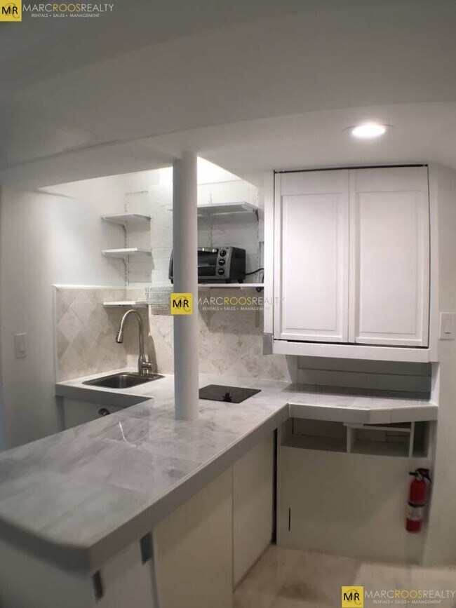 10 Fulkerson St unit 1, Cambridge, MA 02141 - photo 5