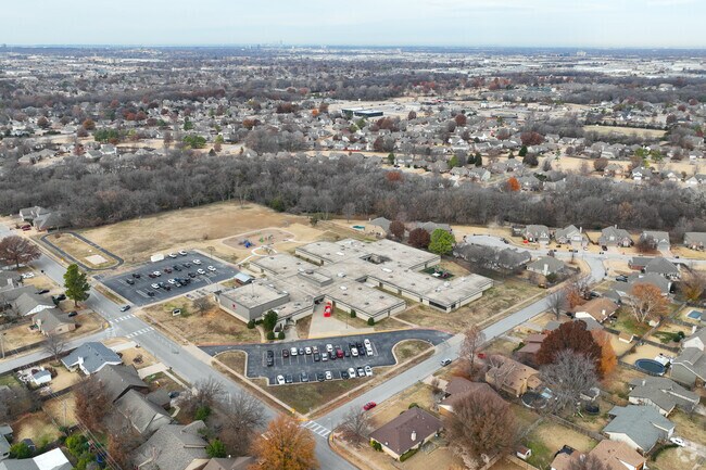 Peters Elementary School is located near 81st Street and Olive Avenue