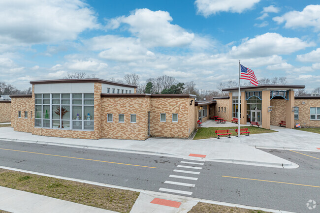 Meadowlawn Elementary School, building.