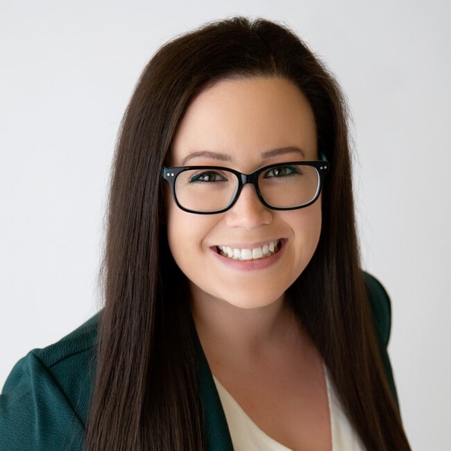 Stephanie Azevedo Robinson