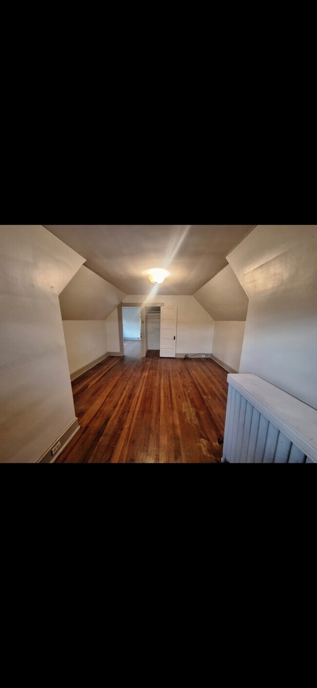 540 Wheeler Ave unit 3rd floor, Scranton, PA 18510 - photo 5