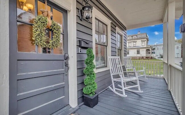 515 E Huntingdon St unit ID1244807P, Savannah, GA 31401 - photo 6