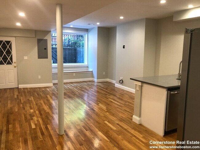 14 Symphony Rd unit 3, Boston, MA 02115 - photo 6