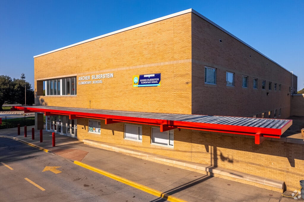 Ascher Silberstein Elementary School is a popular school in Parkdale.