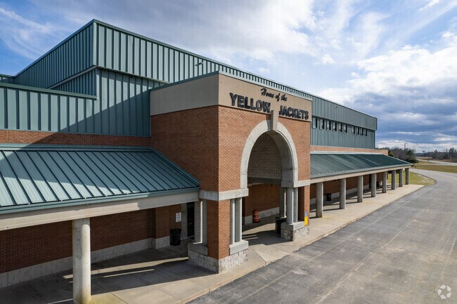 Wayne County High School is the home of the Yellow Jackets.