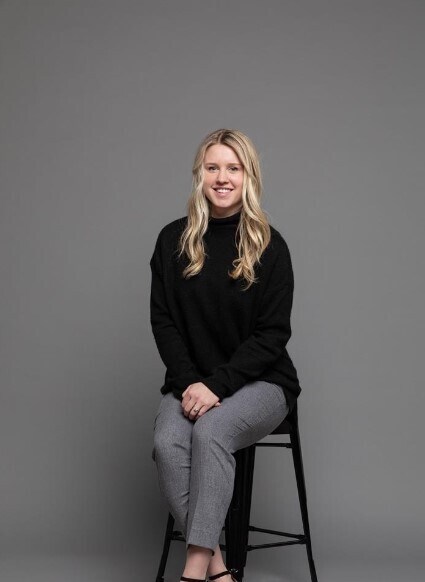 Stephanie Graves