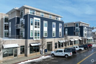 30 Haven St, Reading, MA 01867