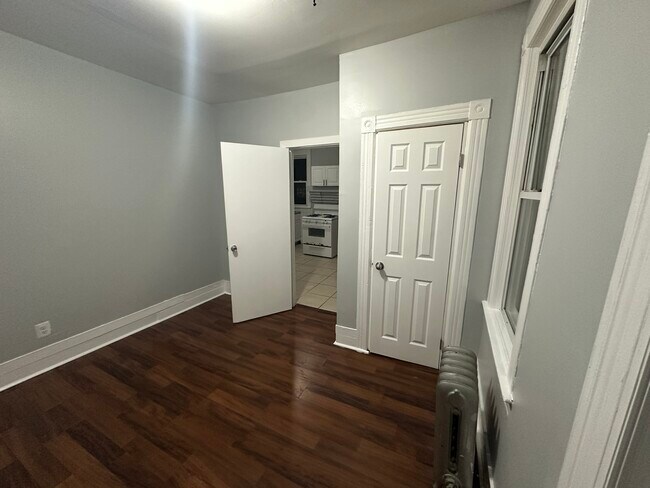 18 Atlantic St unit 2, Elizabethport, NJ 07206 - photo 5