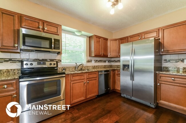 711 Levin Dr, O Fallon, MO 63366 - photo 5