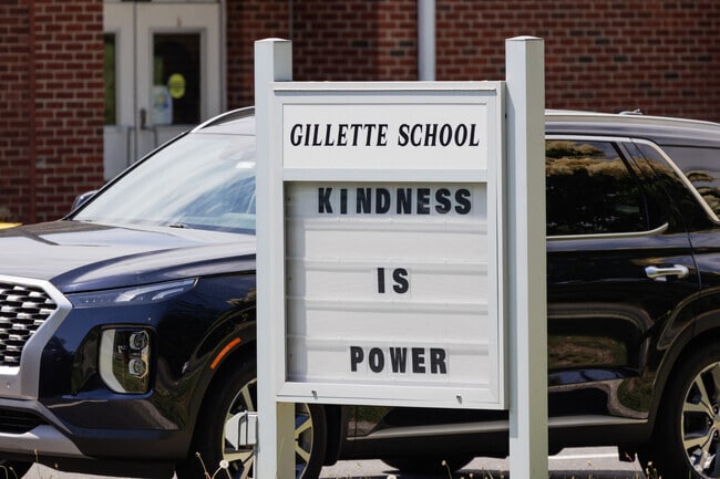 Gillette Elementary School in Long Hill serves over 200 students each year.