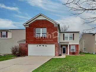 2938 Treehouse Pass, Greenwood, IN 46143