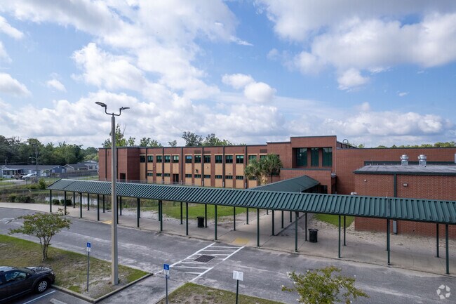 Oceanway Middle School is a 10 minute drive from The Islands.